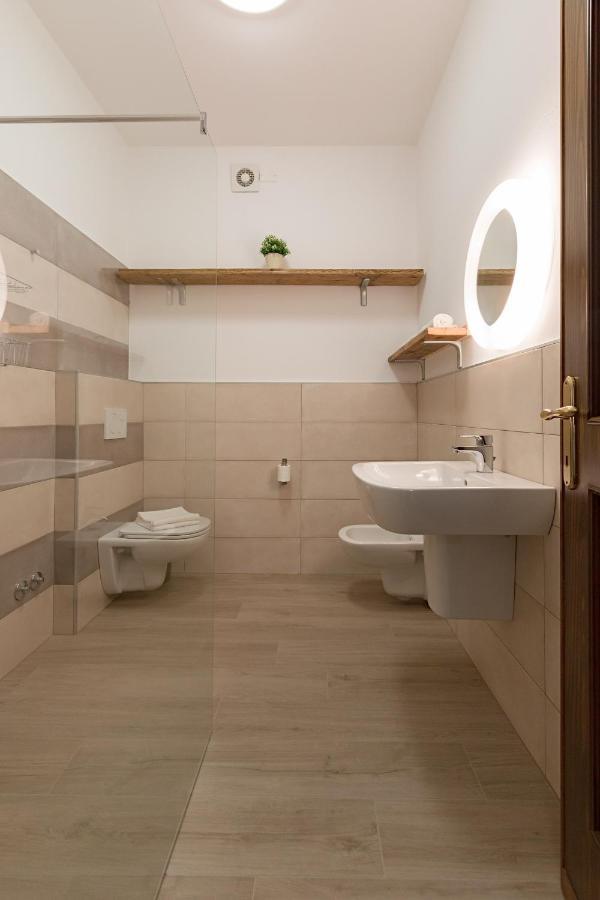 Borgo Adige 12 Apartment By Wonderful Italy ปาเดงเก ซุล การ์ดา ภายนอก รูปภาพ